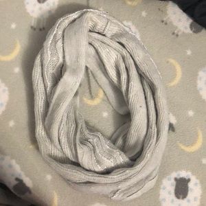 Infinity scarf